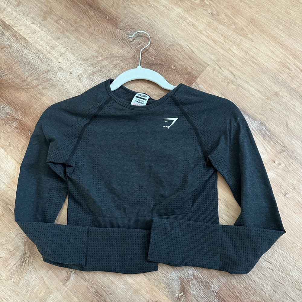 Gymshark Long Sleeve Crop